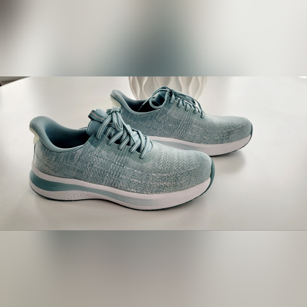 Orthofeet Sneakers New